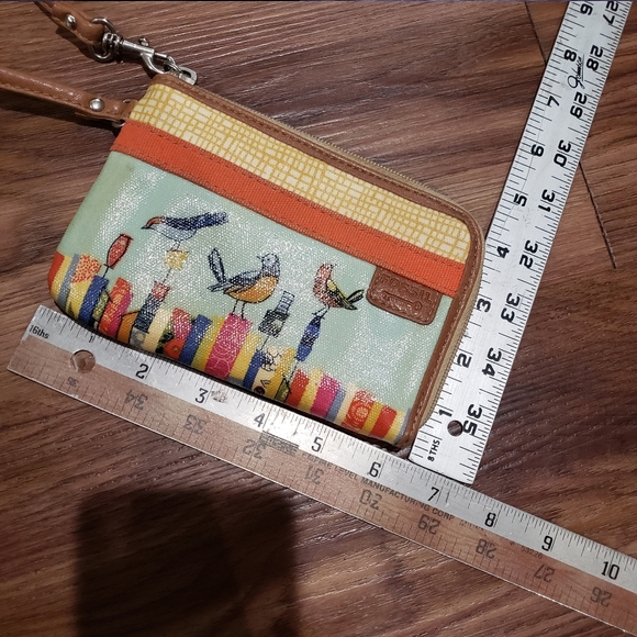 Fossil Colorful Bird Print Wristlet - Picture 5 of 5